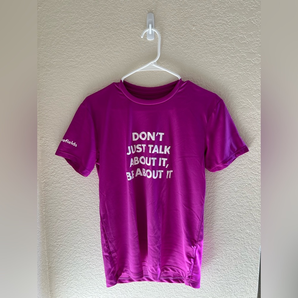 Bluefields activewear shirt small